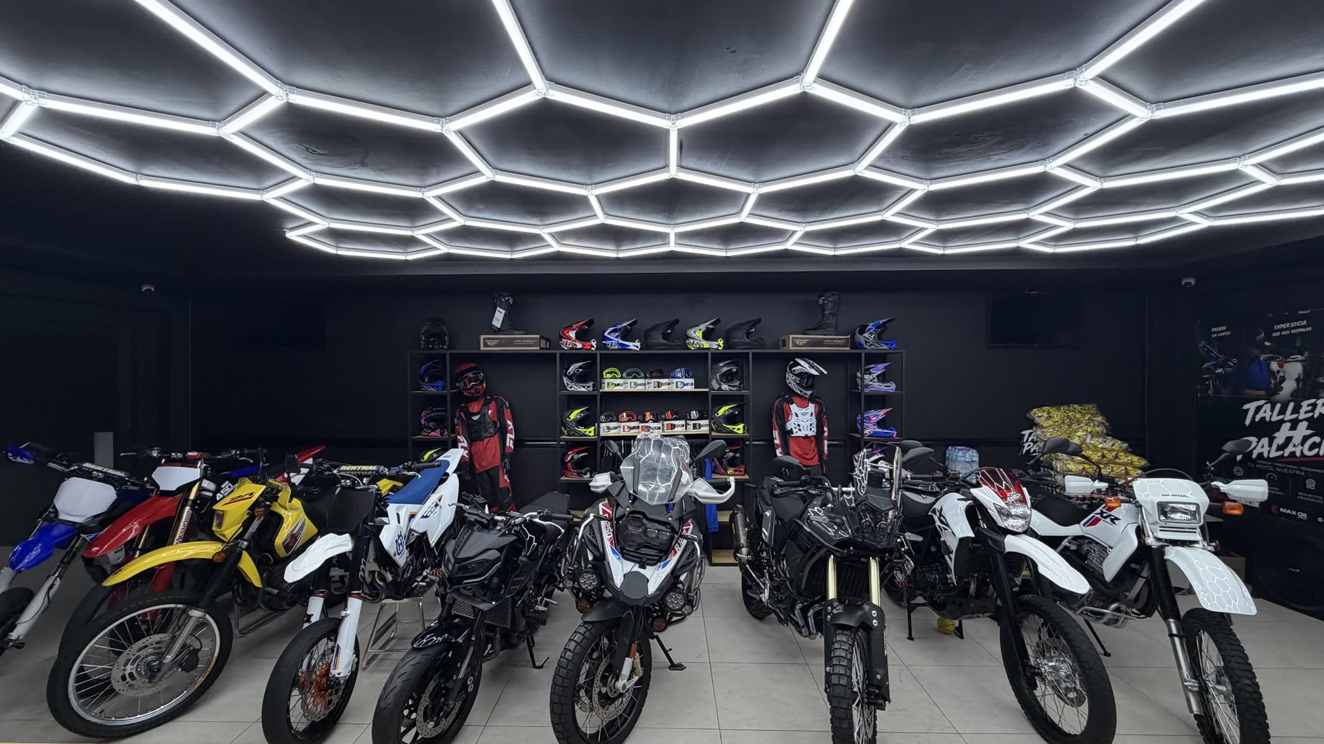 Taller de motos H Palacios en Costa Rica